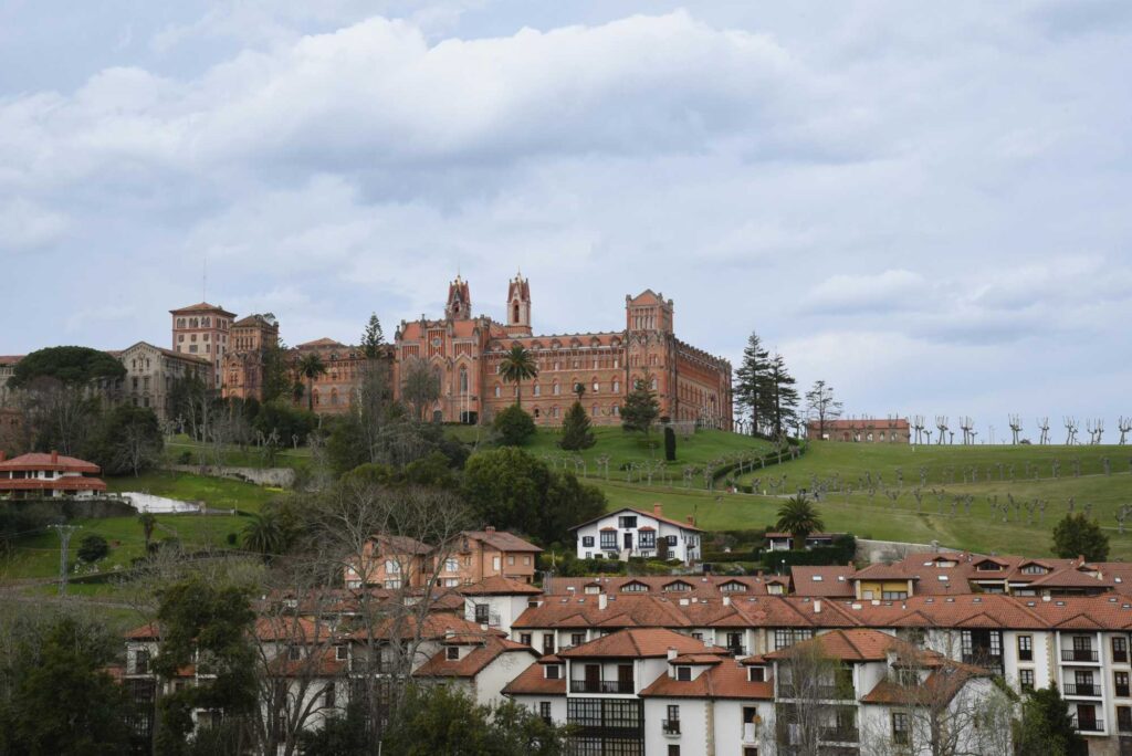 Comillas, Cantabria. Pueblo España