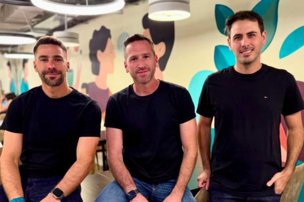 Equipo fundador de Selenios durante anuncio de llegada a México con plataforma de reclutamiento basada en inteligencia artificial.